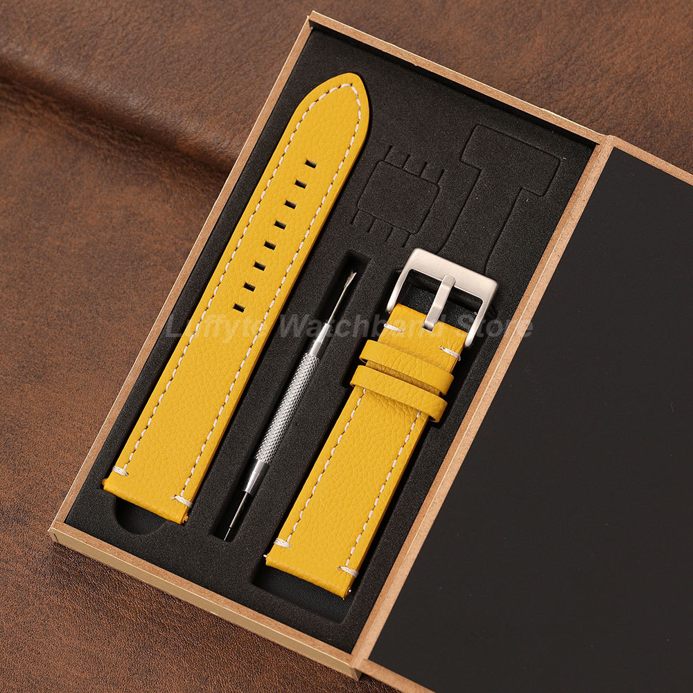 Suede Strap Watch - Dwustronny pasek o fakturze liczi 18