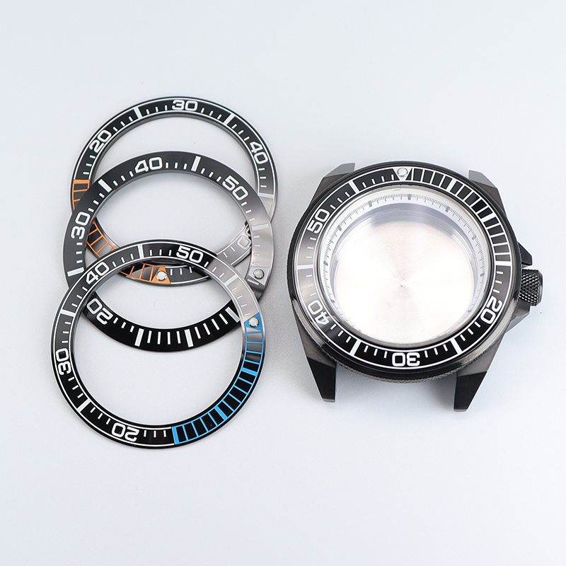 Obudowa zegarka nurkowego 43,8 – Rubber Strap Diver recenzja i cena