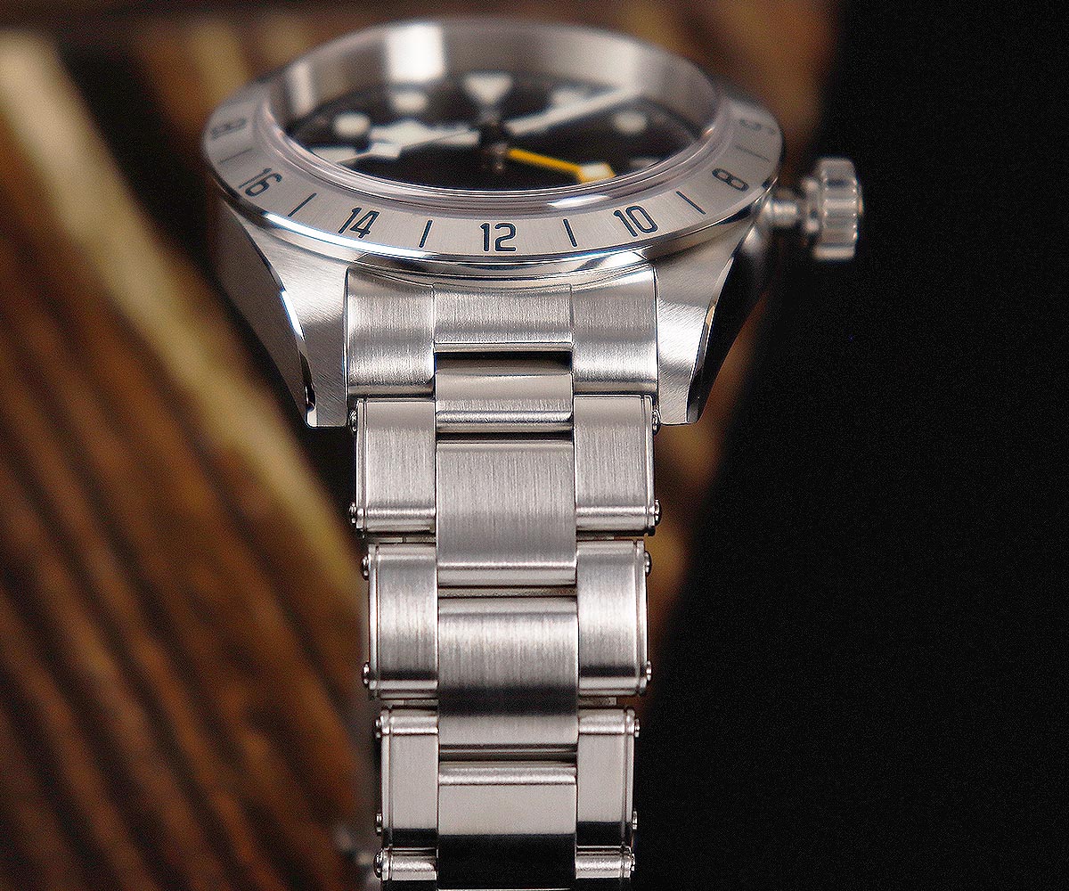 Cronos Vintage GMT 39mm NH34 a – Tropic Strap Vintage recenzja i cena